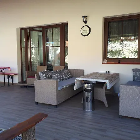 Patak Vendeghaz Guest house *